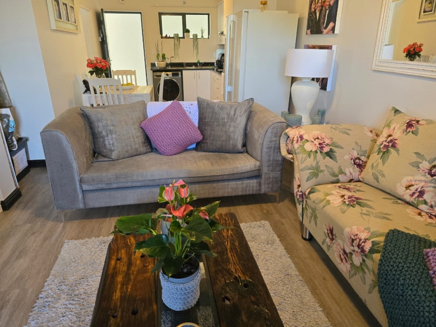 2 Bedroom Property for Sale in Buh Rein Estate Western Cape